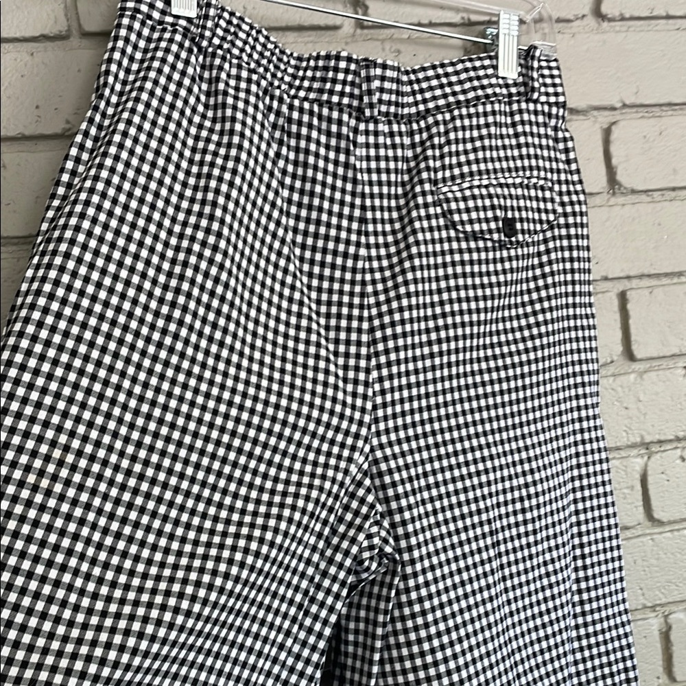 Vintage Black and White Checkered Plaid High Waist Pleated Shorts - Picture 10 of 11